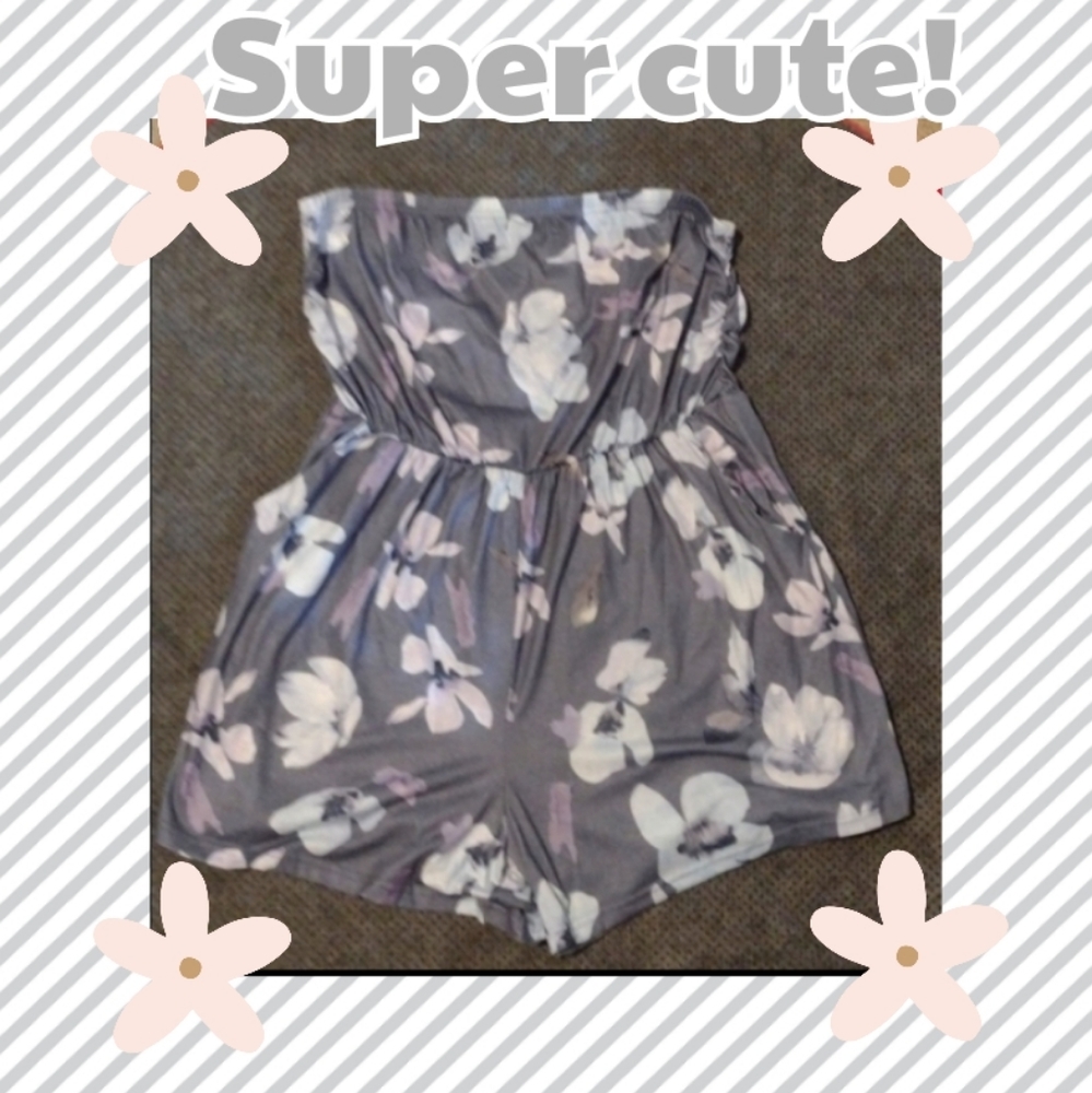 🌺 Super cute romper!